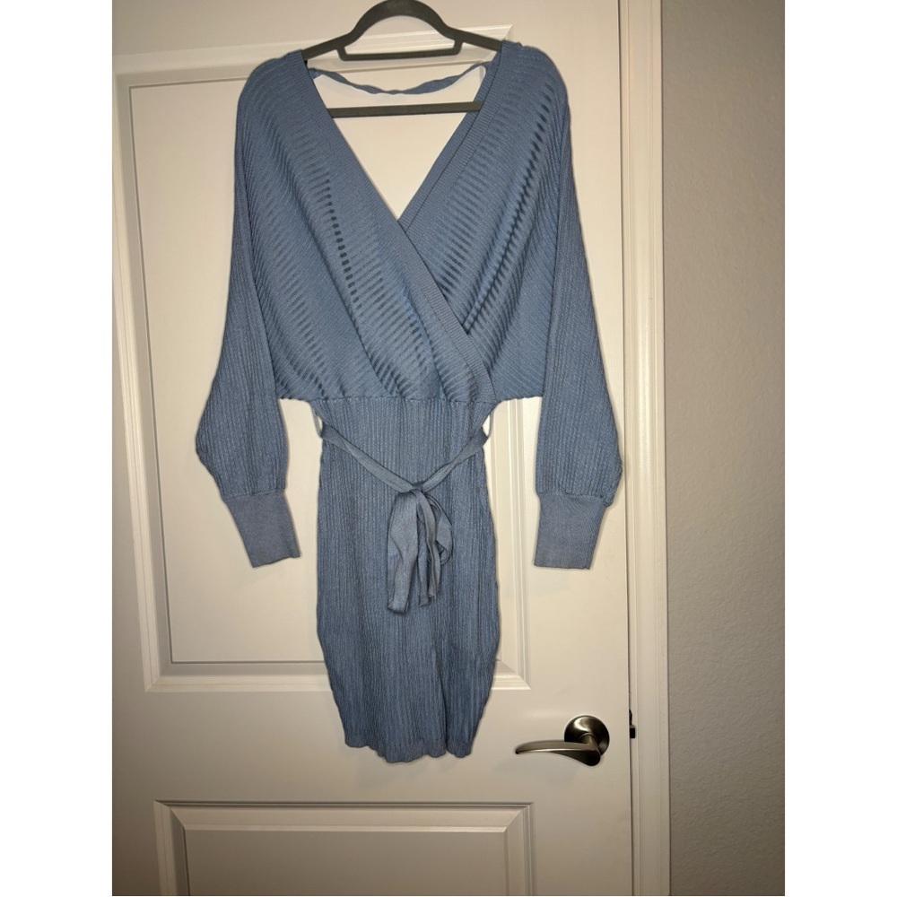 Elegant Sky Blue Long Sleeve Dress